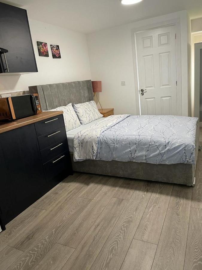 Brand New Studio Apartment With Beautiful Kitchen-Close To Liverpool City Centre Extérieur photo