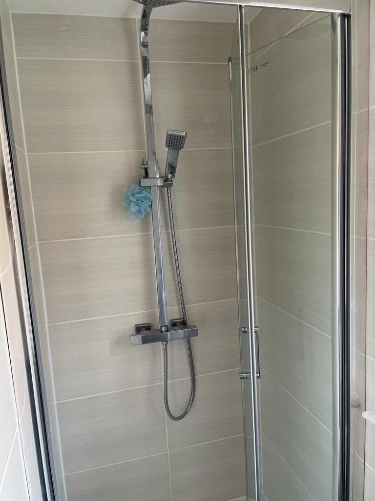 Brand New Studio Apartment With Beautiful Kitchen-Close To Liverpool City Centre Extérieur photo